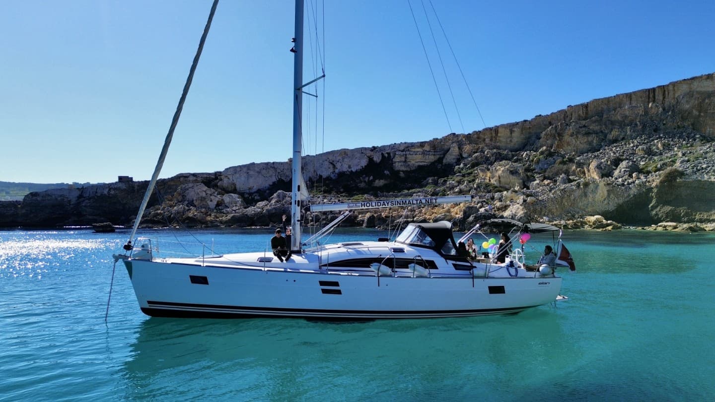 Mowgli - Sailing Boat Elan Impression 45.1 in Marina di Valletta photo 4