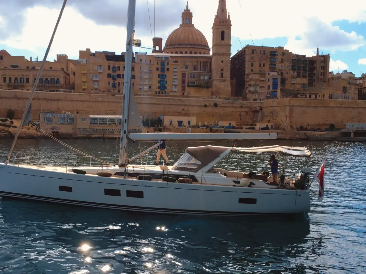 Grand Soleil 52